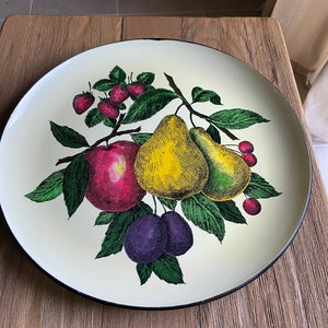 Vintage laquered round tray