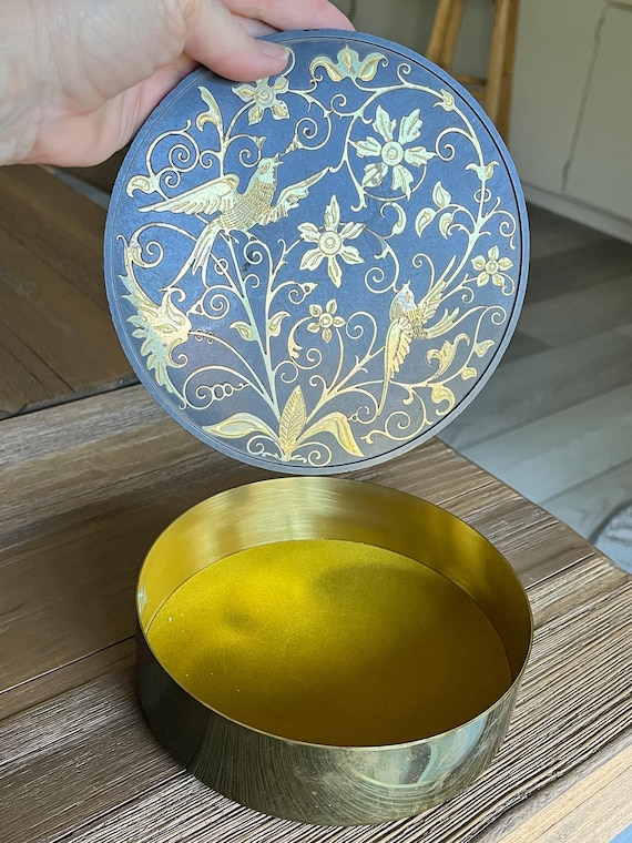 Vintage Solid Brass Oneida round Box - image 9