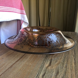Vintage centerpiece pink bowl