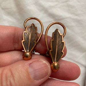 Vintage brass leaves clip on earrings