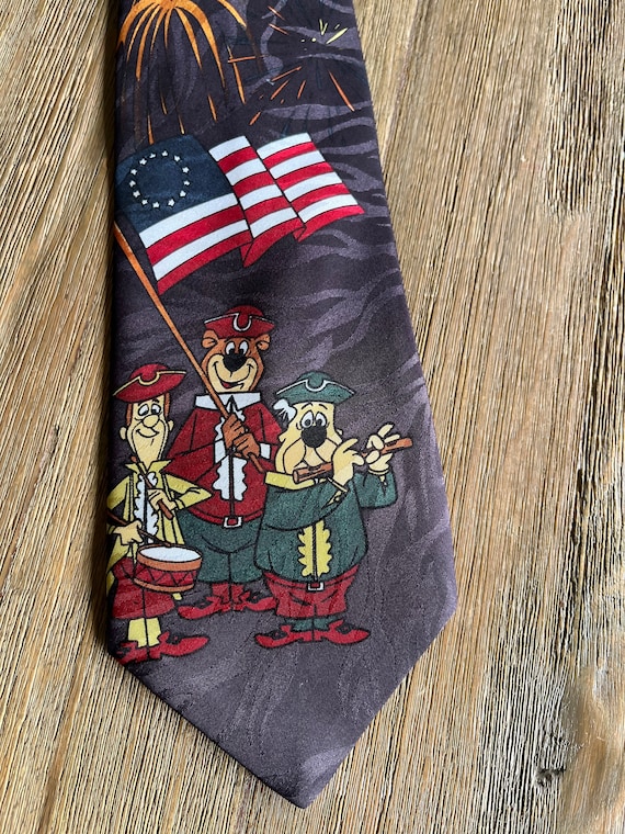 Vintage Yogi Bear necktie