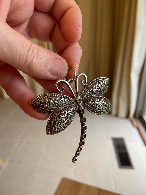 Dragonfly pendant