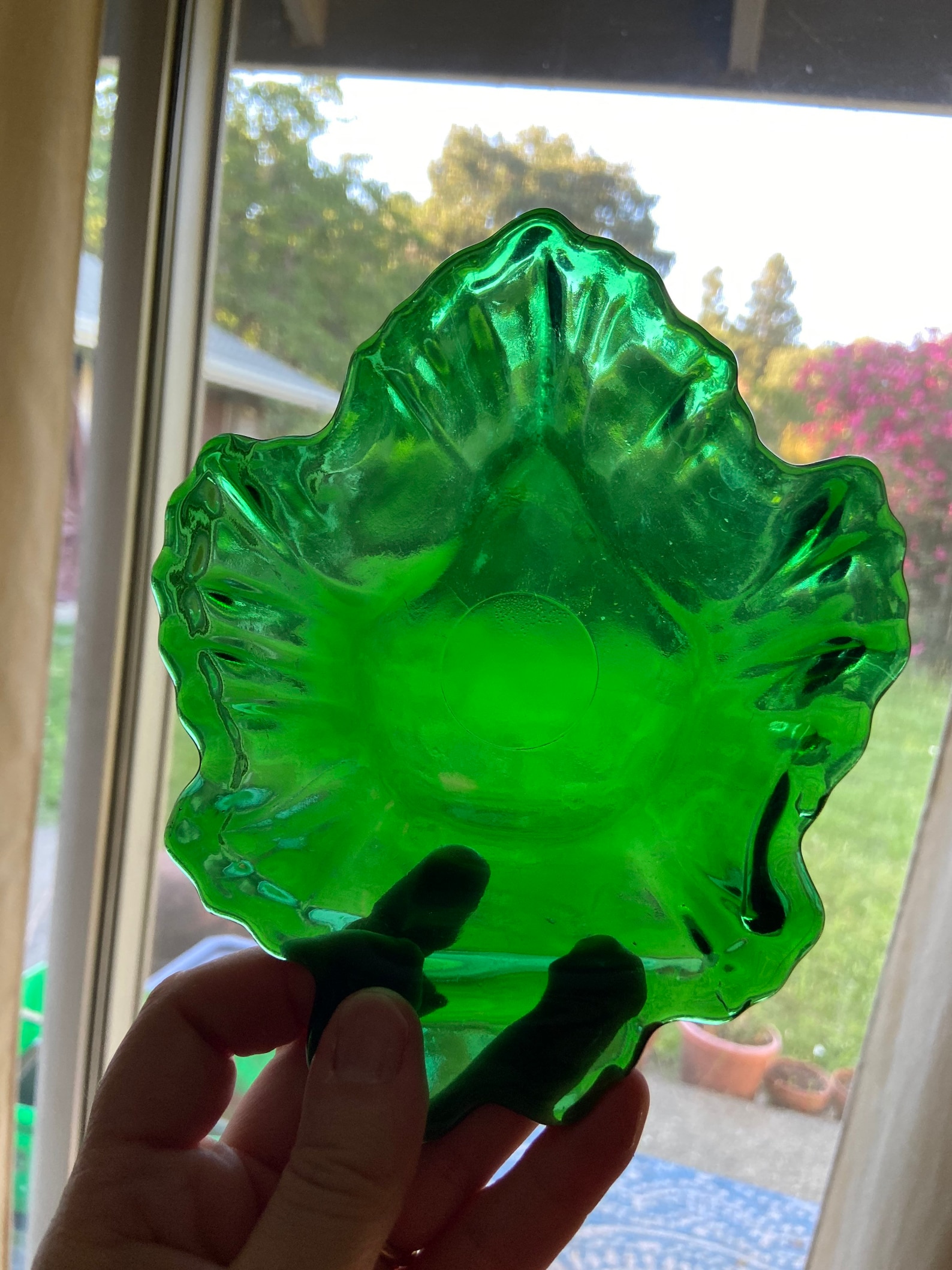 Vintage green glass leaf bowl Etsy