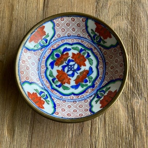 Vintage Asian small bowl