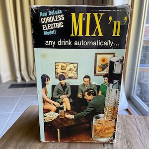 Vintage Mix N Serve cocktail server