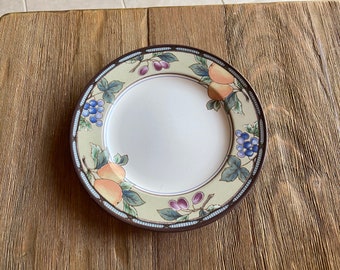 Vintage Mikasa Intaglio Garden Harvest bread plate