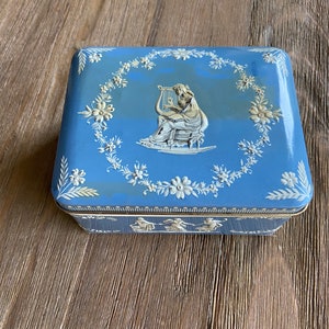Vintage light blue tin made in Holland