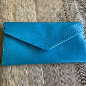 Vintage Princess Gardner teal wallet