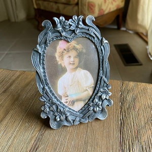 Vintage pewter heart shaped picture frame