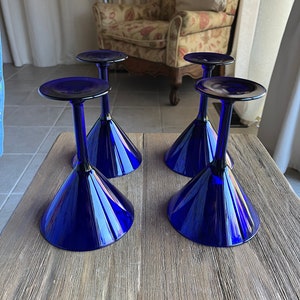 Libbey Cobalt Blue Martini glasses (4)