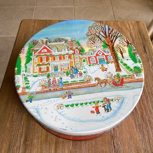 Vintage Christmas round tin