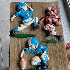 HOMCO フットボール 壁掛け 1976 USA インテリア アンティーク Vintage 1976 HOMCO Set of 3 Metal Football Players Wall