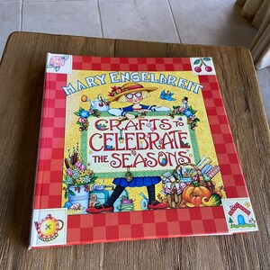 Vintage Mary Engelbreit crafts Celebrate the Seasons book