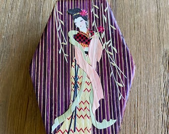 Vintage Asian box
