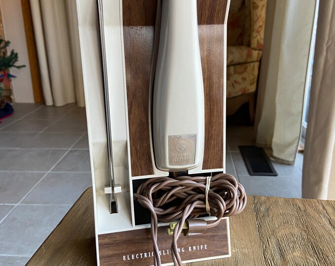 Vintage General Electric Electric Knife With Wall Mount Etsy