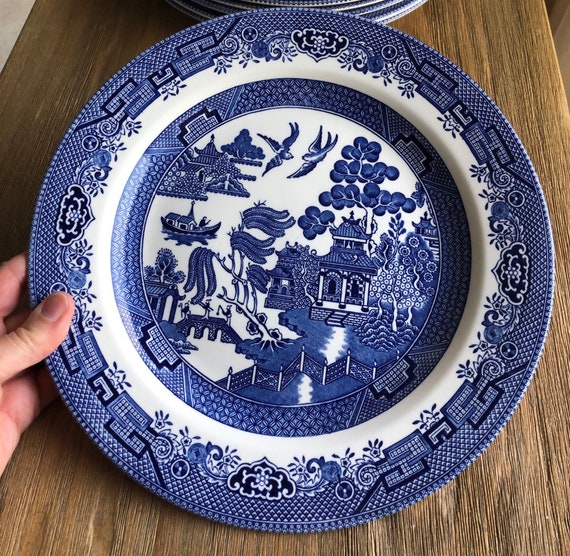 Churchill Blue Willow Dinner Plate 