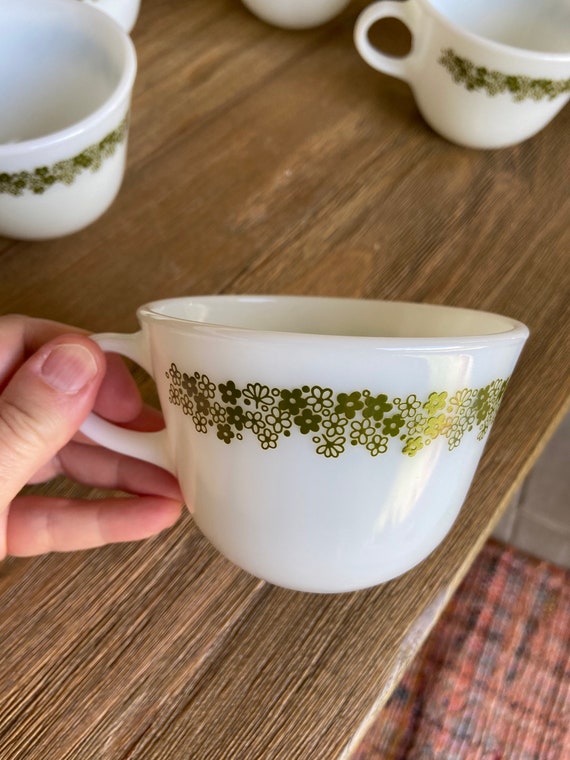 Set of 8 Vintage Pyrex Crazy Daisy Cups - Etsy