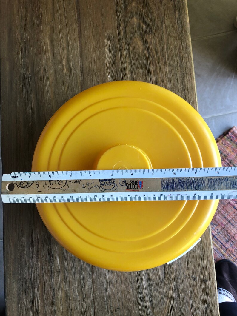 Vintage plastic cake plate with cover Etsy