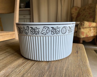 Vintage Nordicware soufflé dish