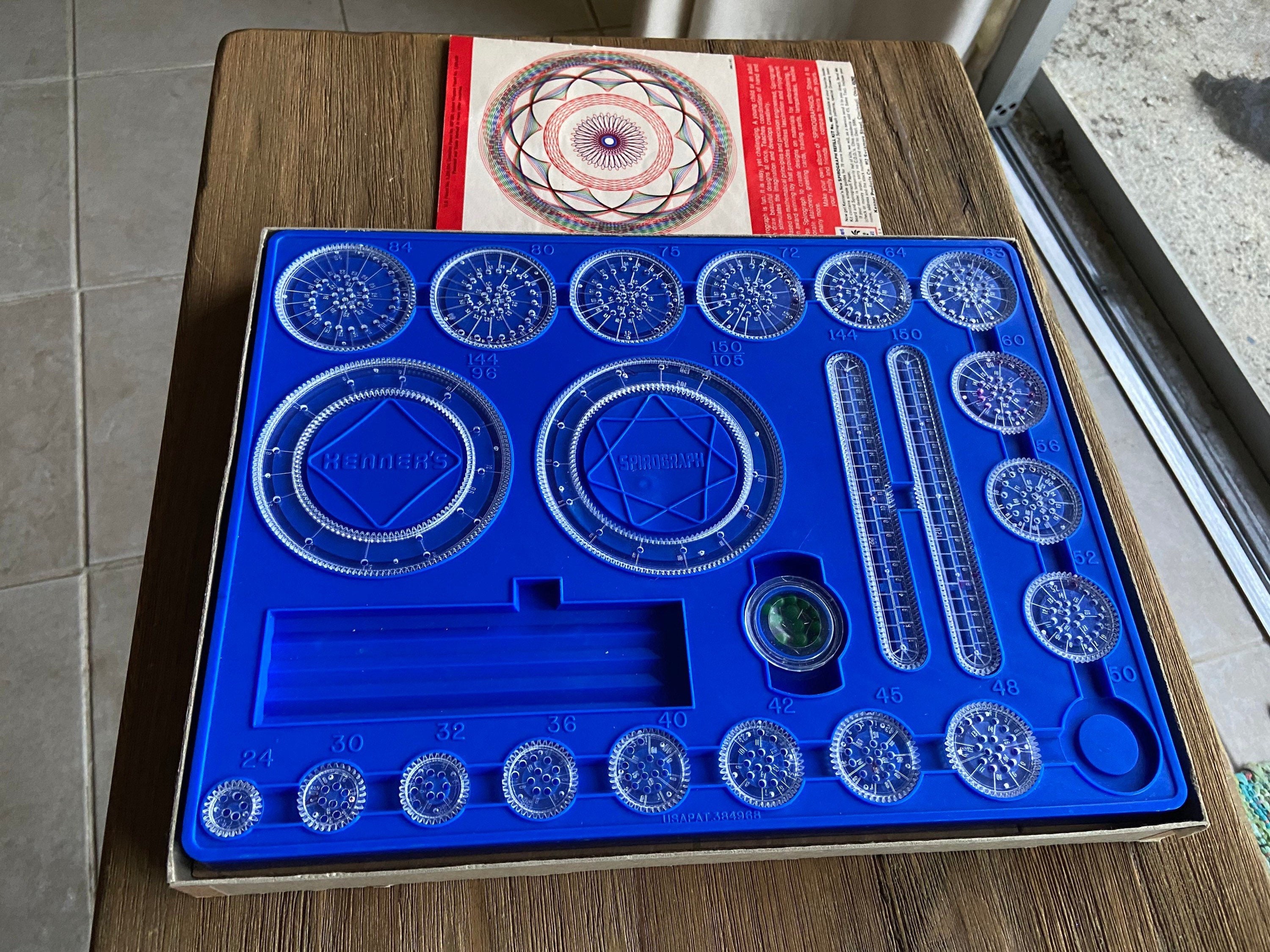 VINTAGE SPIROGRAPH SET in Box Blue Pink Original Pens Incomplete SEE PHOTOS