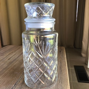 Vintage Planters lidded jar