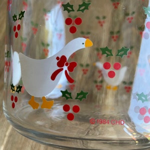 Vintage Anchor Hocking goose with bow jar