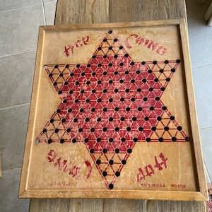 Vintage Hop Ching wooden board