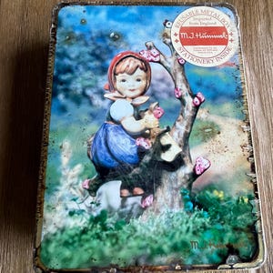 Vintage Hummel Apple Tree girl stationary (sealed tin )