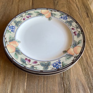Vintage Mikasa Intaglio salad plates (2)
