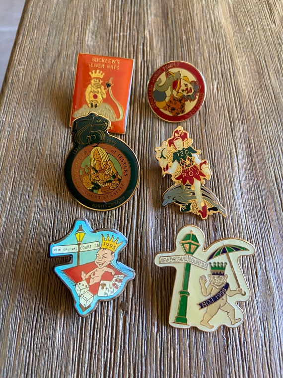 Vintage masonic pins - Gem