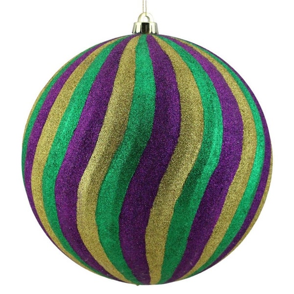 mardi gras ornament wreath