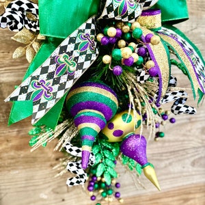 mardi gras wreath swag