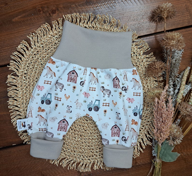 BabySet/genderneutral/verschiedene Größen/Sweater Waffeljersey crema/Pumphose Jersey Bauernhof/Geschenk zur Geburt/Babyparty nur Pumphose