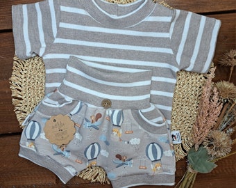 Baby Kinder Sommer Set/ verschiedene Größen/genderneutral/ Kurzarmshirt Rippjersey beige/weiß gestreift/ Pumphose kurz / Heißluftballon/