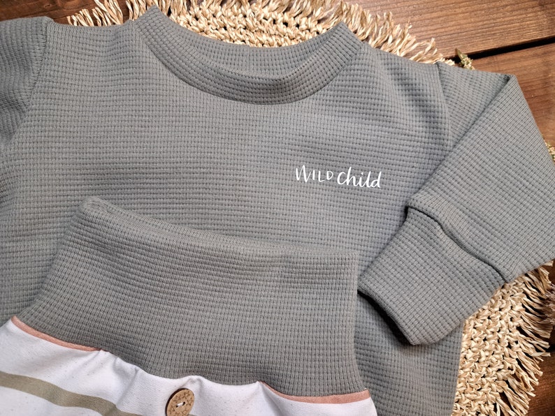 Baby Set/verschiedene Größen/Waffeljersey grün/Sommersweat Streifen/Sweater /Pumphose/genderneutralesOutfit/Geschenk zur Geburt/Babyparty Bild 7