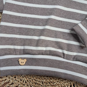 BabySet/genderneutral/verschiedene Größen/Sweater Rippjersey taupe/weiß gestreift/Pumphose Waffeljersey crema/Geschenk zur Geburt/Babyparty Bild 4