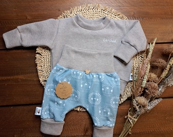 Baby Kinder Set/verschiedene Größen/genderneutral/Sweater Waffeljersey beige/Pumphose JerseyLöwe/Geschenk zur Geburt/Babyparty