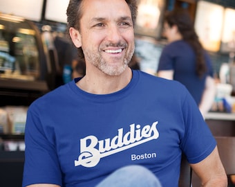 Buddies Boston Gay Bar T-shirt unisexe adulte