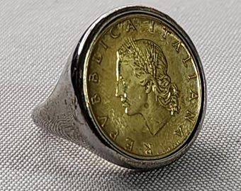 Anillo de sello vintage italiano con moneda de 200 liras, plata, oro, bicolor, unisex.