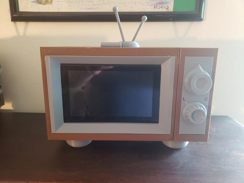 Nintendo Switch Console and Game Cartridge Holder Retro TV Etsy
