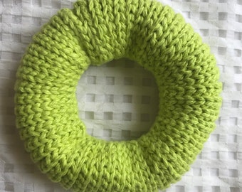 Crochet Scrunchie Pattern - Crochet Knit-Look Scrunchie/ Hair Tie Pattern with Back Loop Only Slip Stitch