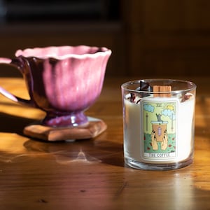 Vela de carta de tarot / Vela de soja de mecha de madera / Velas botánicas / Vela de cristal / Carta de tarot de bebida / Vela mágica / Vela de café / Regalo amante del tarot