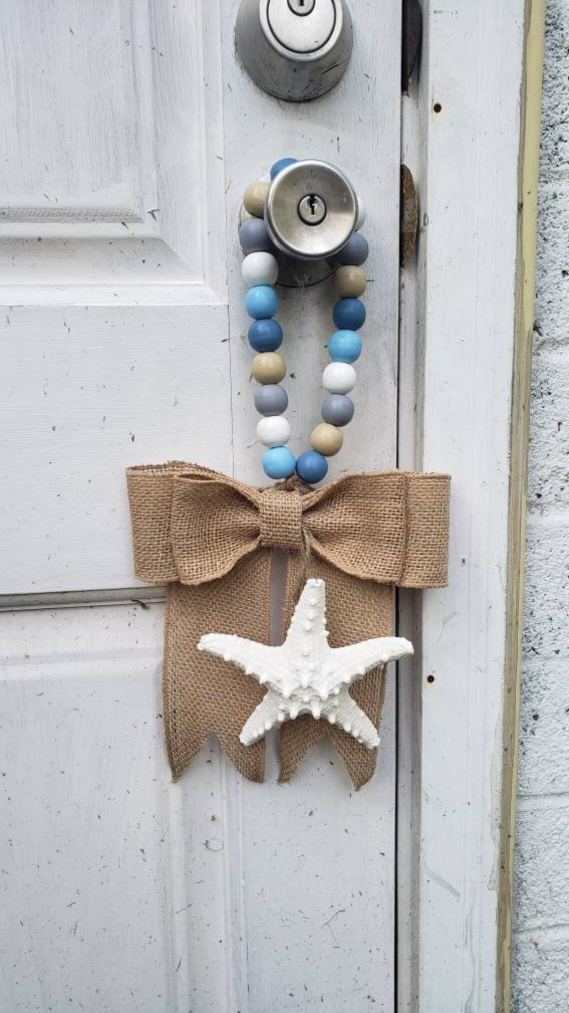Nautical beach shell theme door knob hanger // beachy decor // Etsy