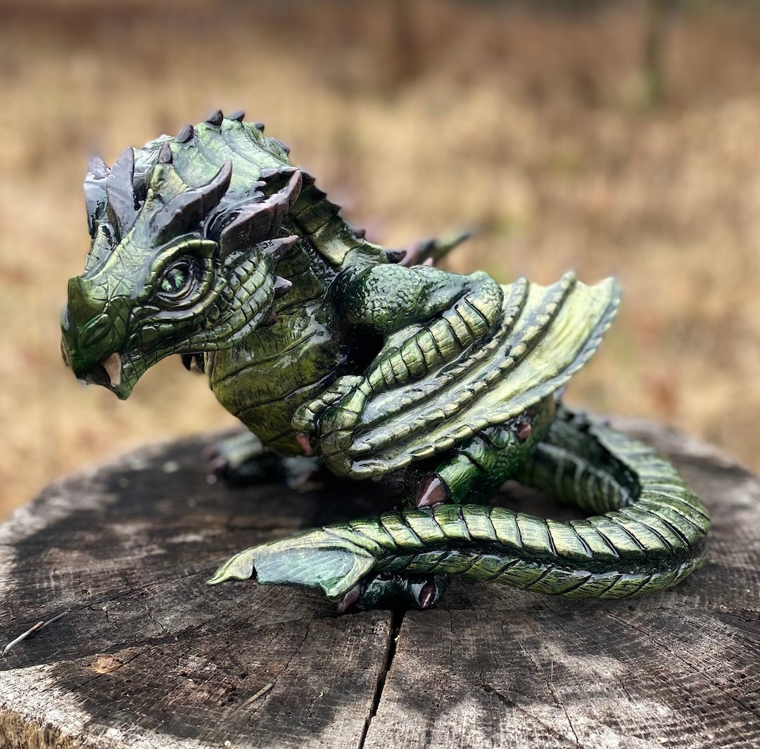 Realistic Baby Dragon Statue, Clay Baby Dragon Replica, Handsculpted