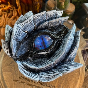 Caixa de Dados de Dragão | Presente de Mestre de Masmorras para Ele | Presente de DND para Namorado | Feito nos EUA | Caixa de Dados de RPG | Mini Armazenamento