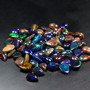 Ethiopian Welo Opal Stones: Pear Cabochon Fire Opal Lot.