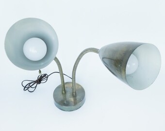 Vintage Lampe mit zwei Lichtern für Büroeinrichtung, Retro-Schwanenhalslampe