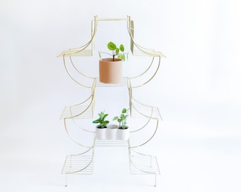 Midcentury Pagoda Gold Flashed Metal Plant Stand Retro MCM Wire Rack