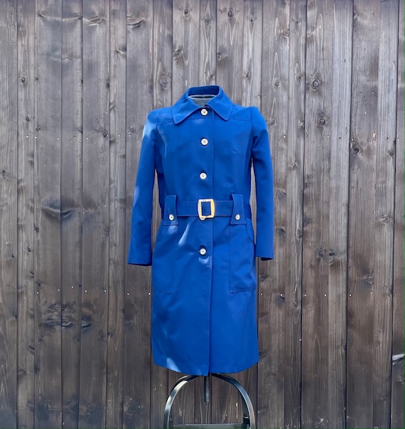 Vintage Women’s Navy Blue Trench Coat