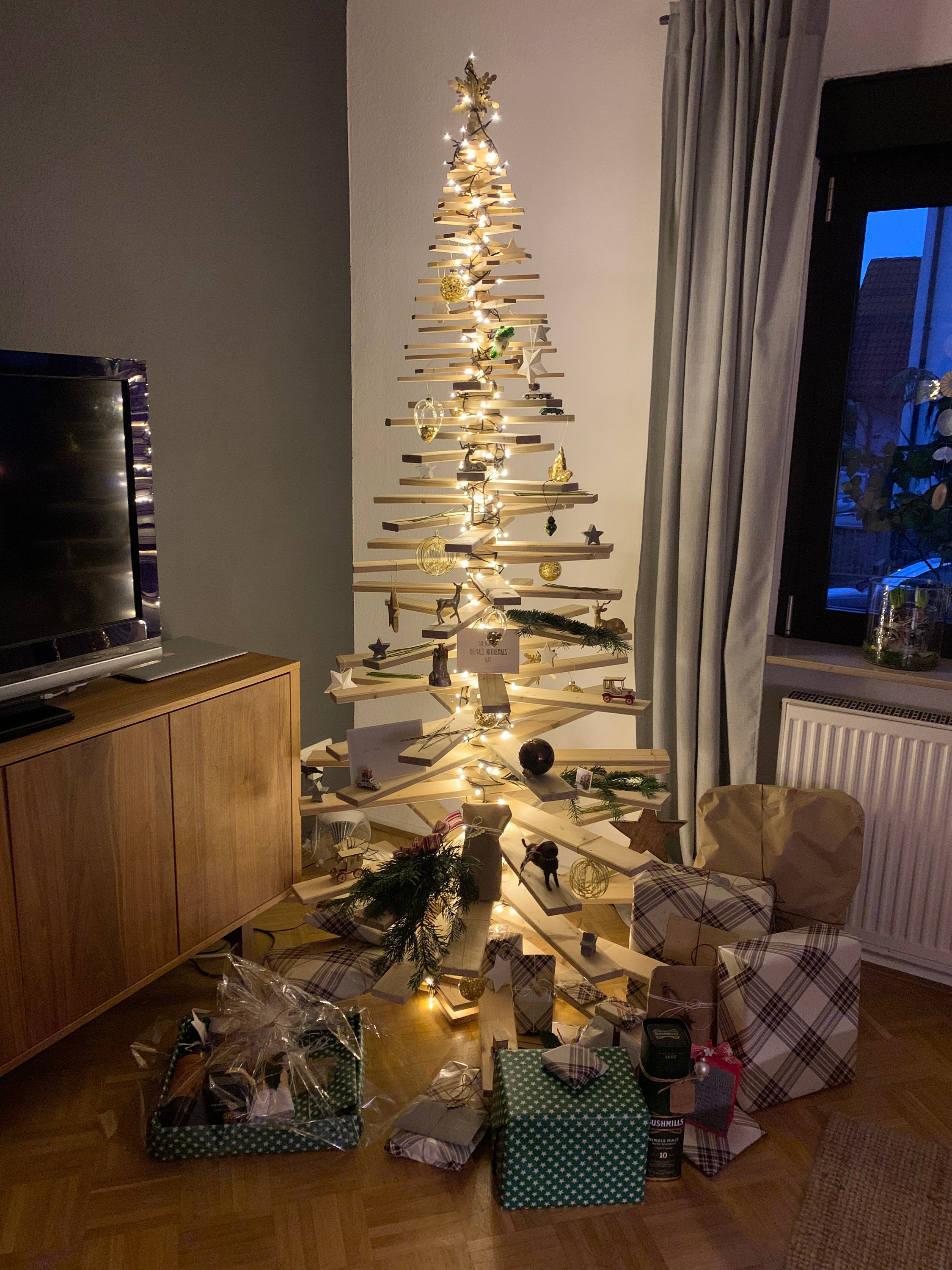 Der nachhaltige Weihnachtsbaum aus Holz groß - Etsy.de